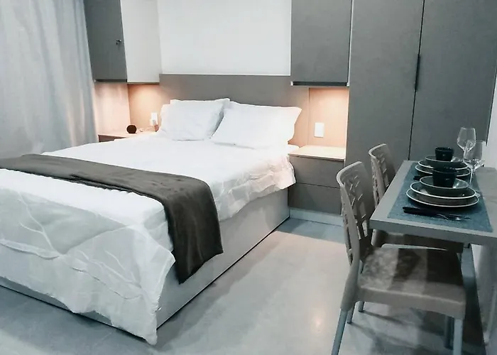 Flat com rooftop + piscina à 5 min do Cento | PP305 Pôrto das Galinhas